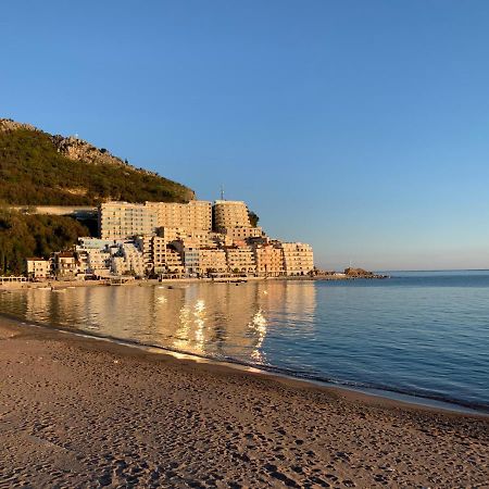 Beach Apartment Rafajlovići Exteriör bild