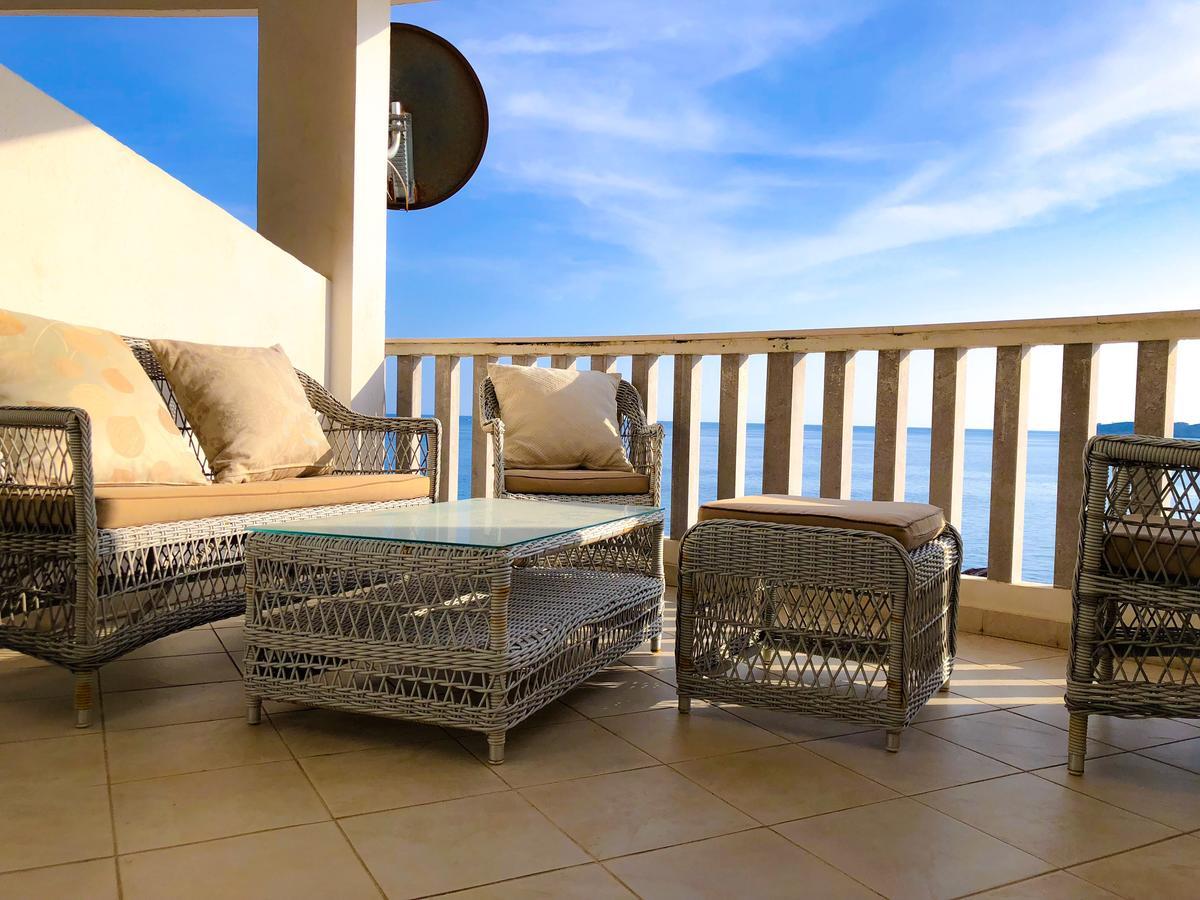 Beach Apartment Rafajlovići Exteriör bild