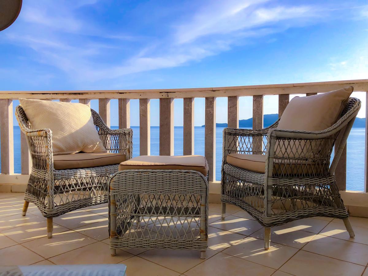 Beach Apartment Rafajlovići Exteriör bild